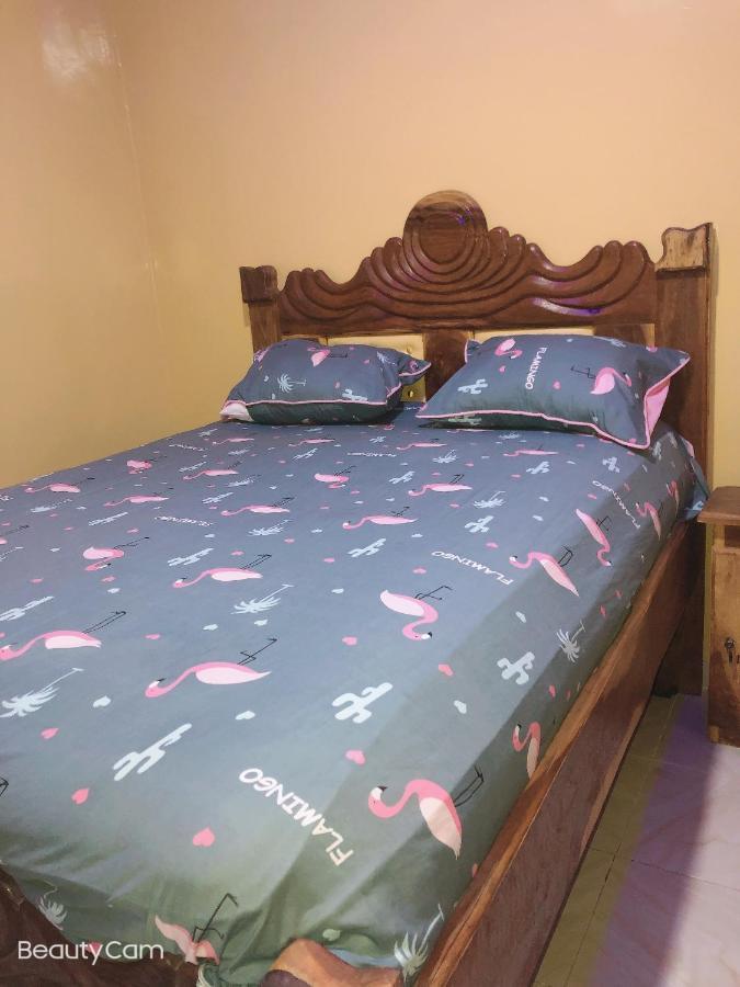 Awamuulamin Manneh Guest House Abuko Extérieur photo