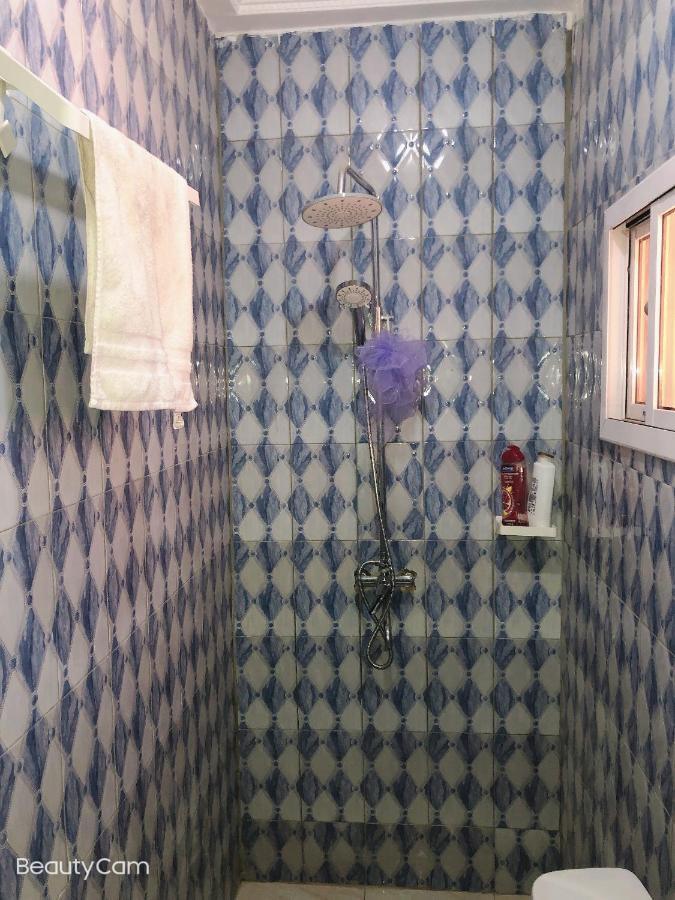 Awamuulamin Manneh Guest House Abuko Extérieur photo